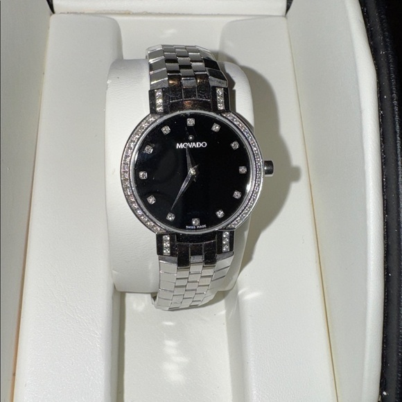 Movado Women’s Swiss Faceto Diamond watch
